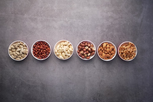 Welke noten hebben de meeste eiwitten? Met ruim 40 jaar ervaring vertellen we je dat in onze blog.